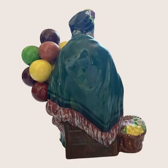 🎈 VTG ROYAL DOULTON THE OLD BALLOON SELLER HN1315 7.5" FIGURINE NO CHIPS - Picture 5 of 7